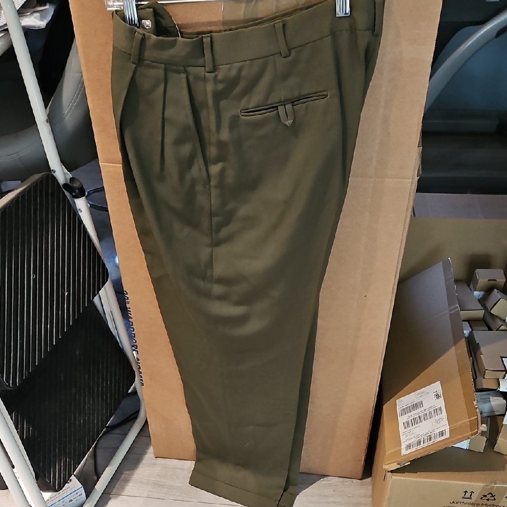 Lands' End Men's Classic Khaki Dress Pants